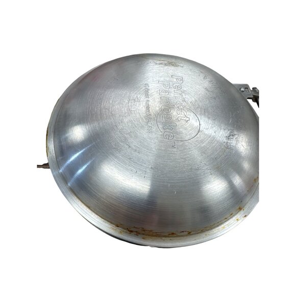 Perfect Pancake Flip Pan With Bonus Accessories - SKU 7071 - Picture 11 of 13